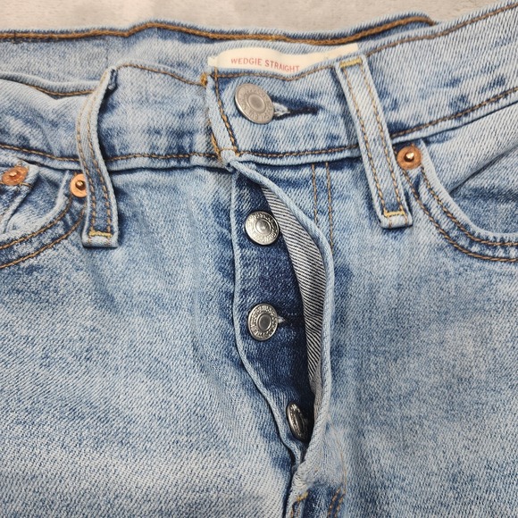 Levi's Wedgie Straight Jeans Womens 26 Blue High Rise Slim Distressed Light Wash - Picture 5 of 15
